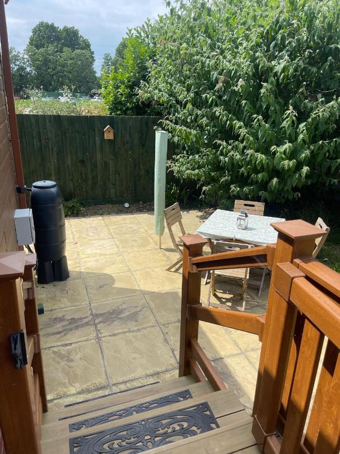Fern Lodge With Hot Tub Stonham Aspall Exterior photo